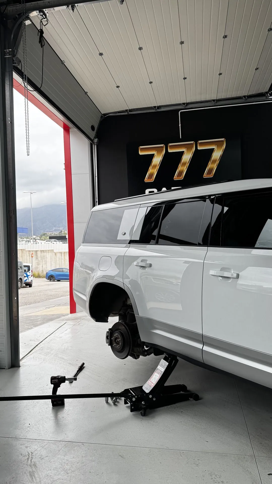 Precision wheel removal service on a Land Rover Defender